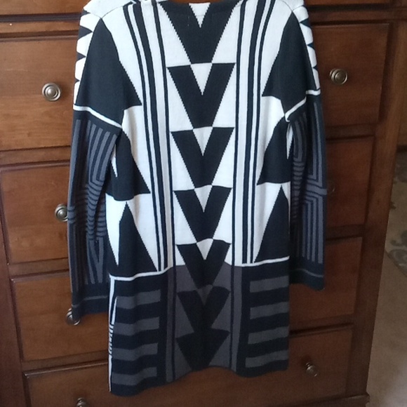 Sweeter - Picture 2 of 3